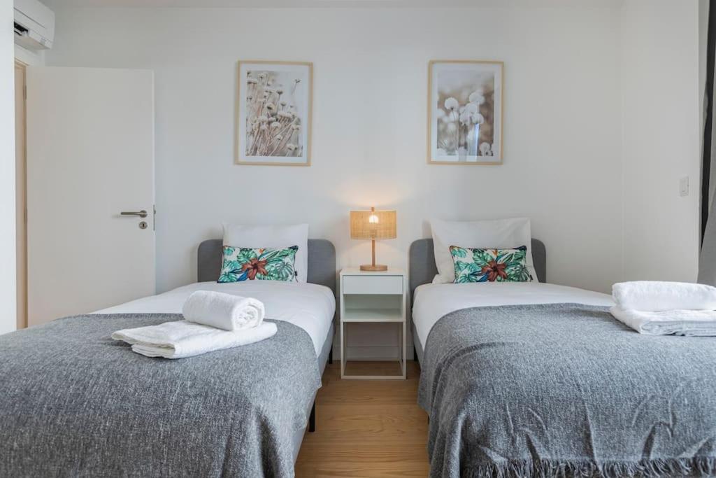 Campolide Lovely 2 Bedroom By Innkeeper Lisboa Eksteriør billede
