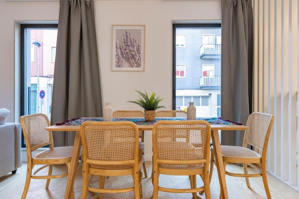 Campolide Lovely 2 Bedroom By Innkeeper Lisboa Eksteriør billede
