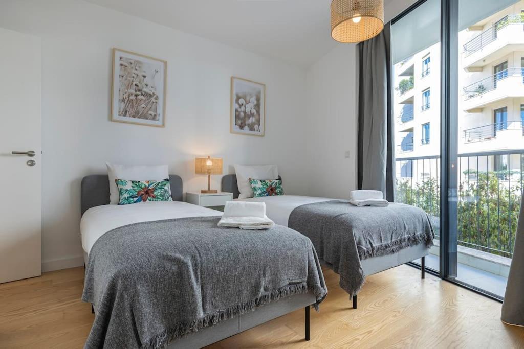 Campolide Lovely 2 Bedroom By Innkeeper Lisboa Eksteriør billede