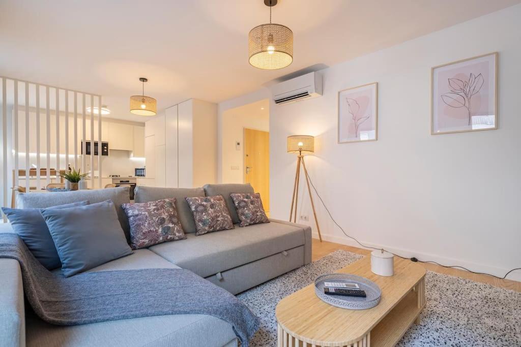 Campolide Lovely 2 Bedroom By Innkeeper Lisboa Eksteriør billede