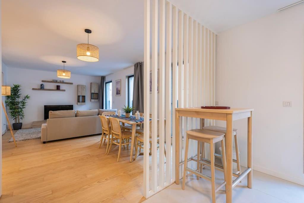 Campolide Lovely 2 Bedroom By Innkeeper Lisboa Eksteriør billede